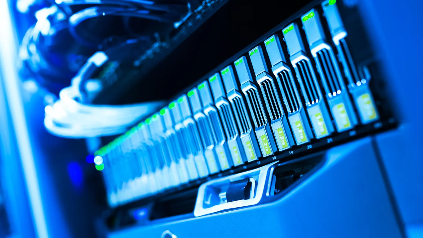 CasaOS Review 2026: The Easiest Home Server OS for Beginners?